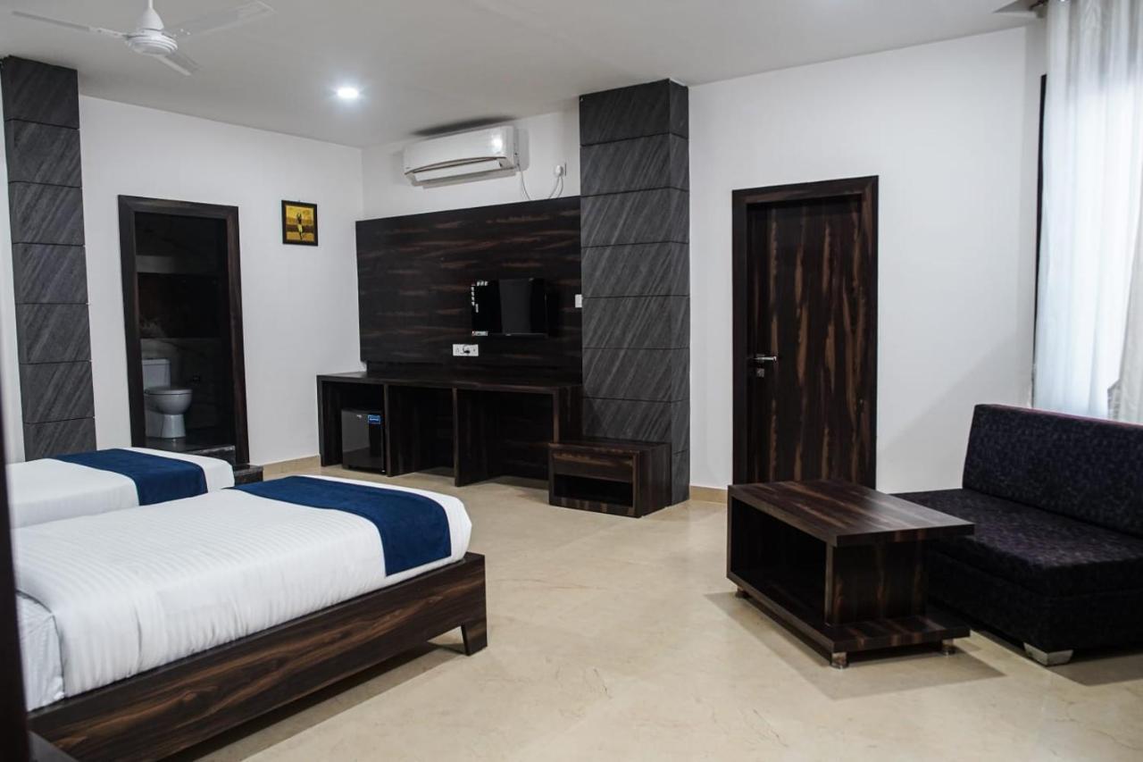 Hotel A G Palace Duliagaon Εξωτερικό φωτογραφία