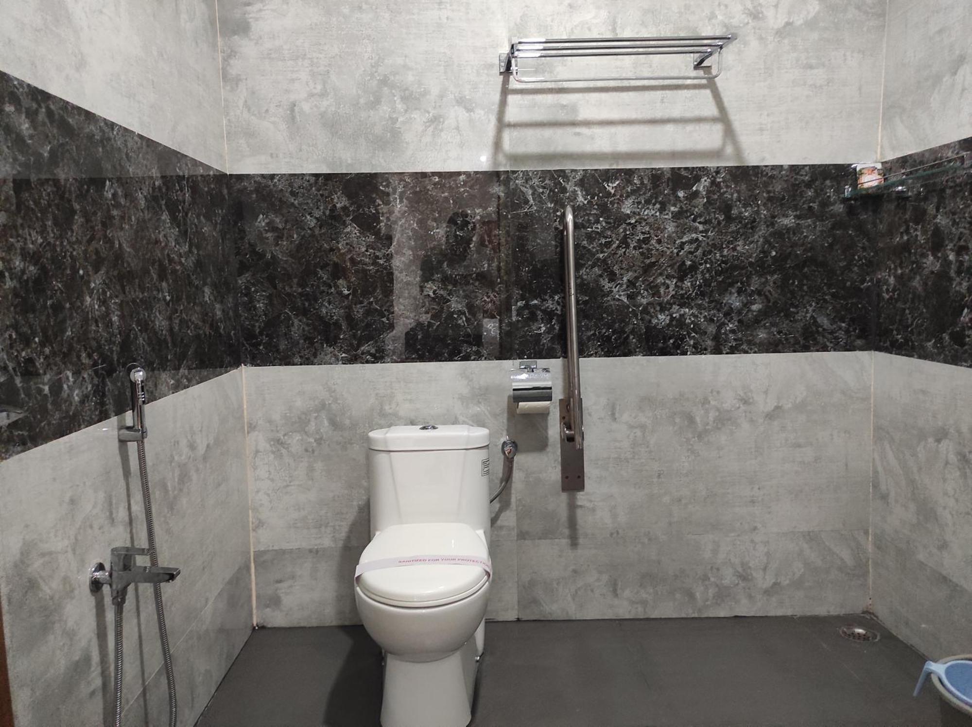Hotel A G Palace Duliagaon Εξωτερικό φωτογραφία